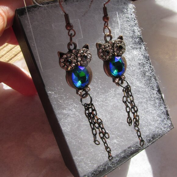 NEW Statement Owl Rhinestone Earrings - Picture 7 of 9